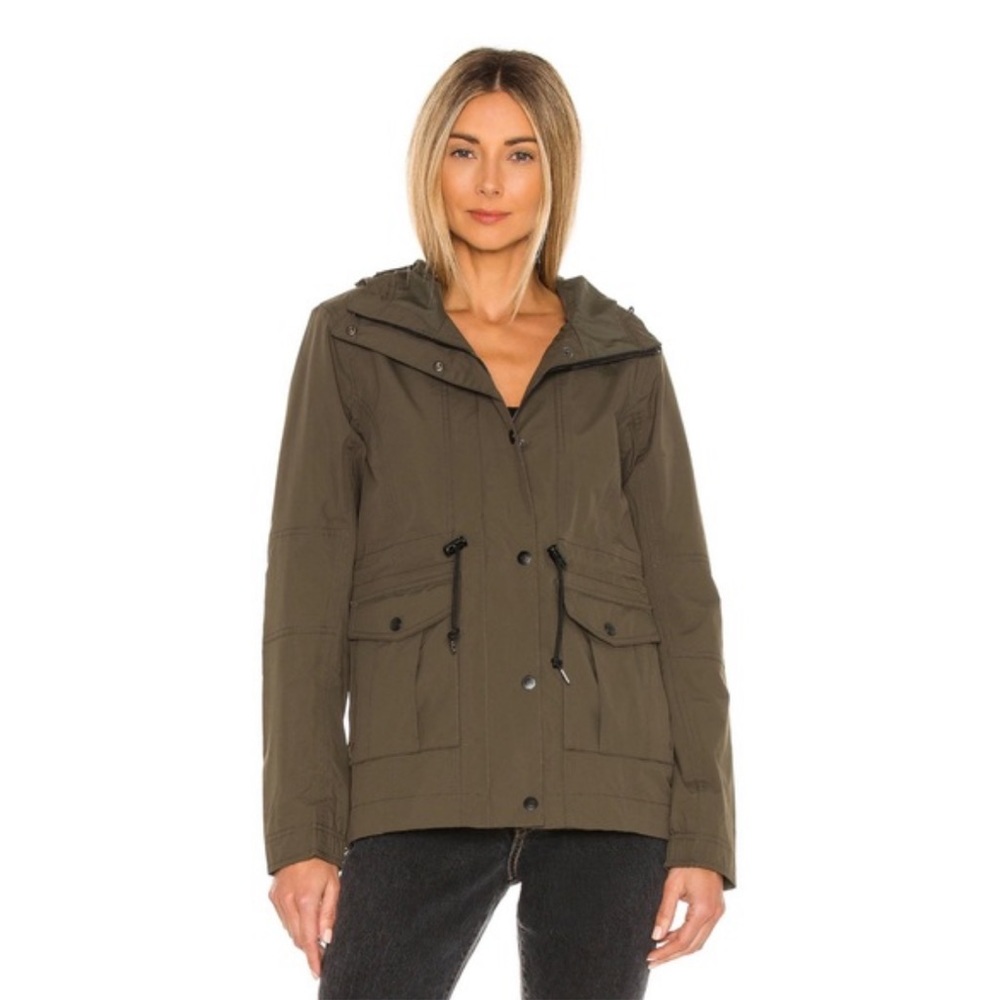 The North Face Zoomie jacket Size XS